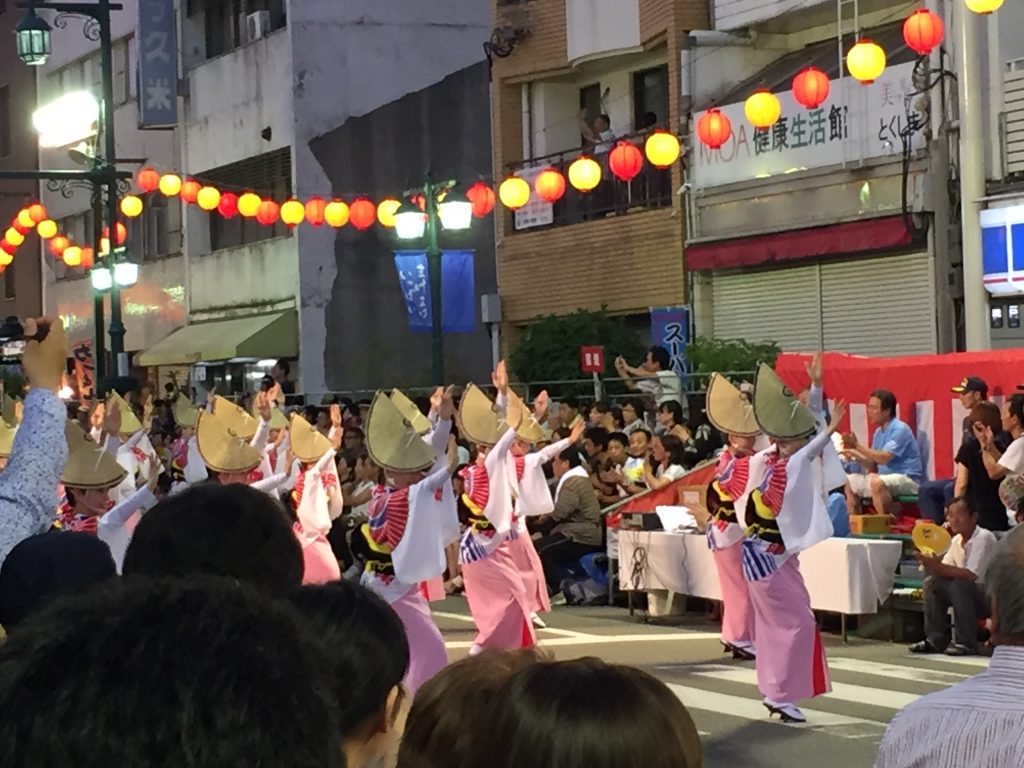 阿波踊り