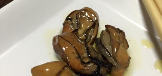 正月用の牡蠣の燻製